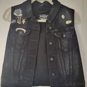 Levi Strauss distressed denim vest